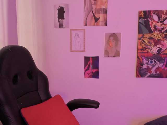 haannathompsoon live cam on BongaCams