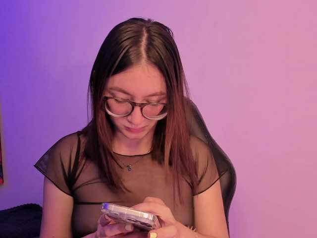 haannathompsoon live cam on BongaCams