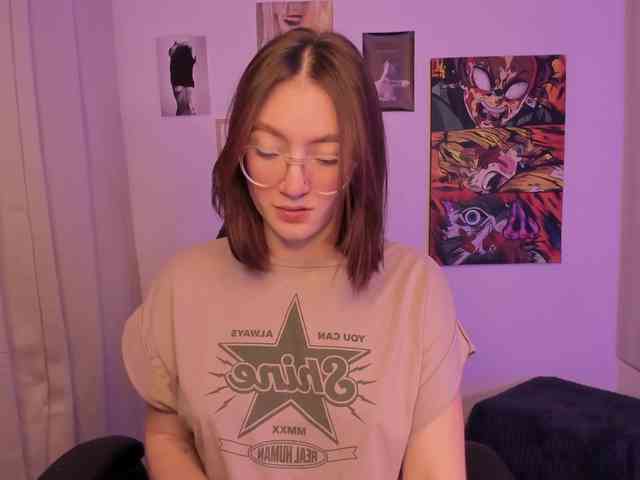 haannathompsoon webcam