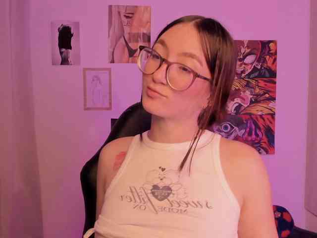 haannathompsoon webcam