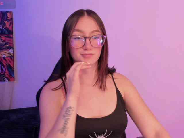 haannathompsoon webcam