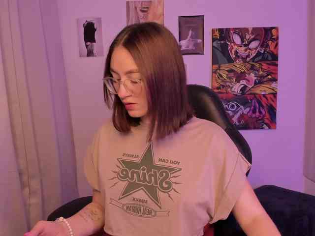 haannathompsoon webcam