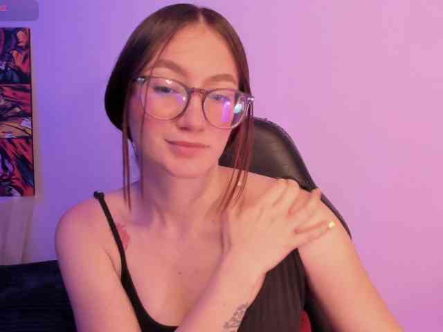 haannathompsoon webcam