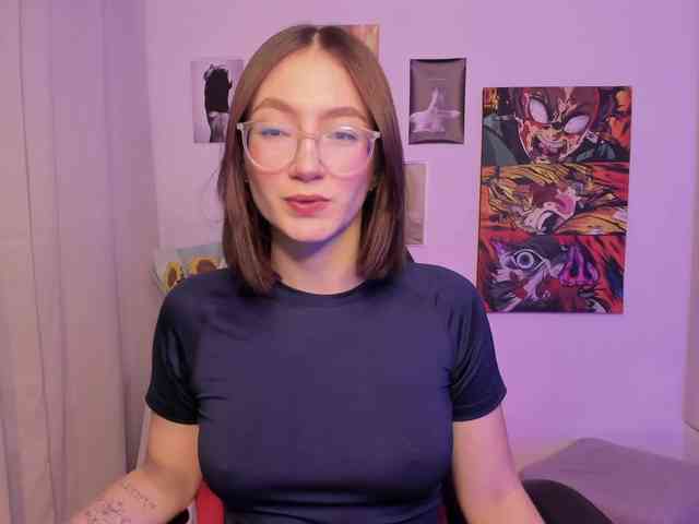 haannathompsoon webcam