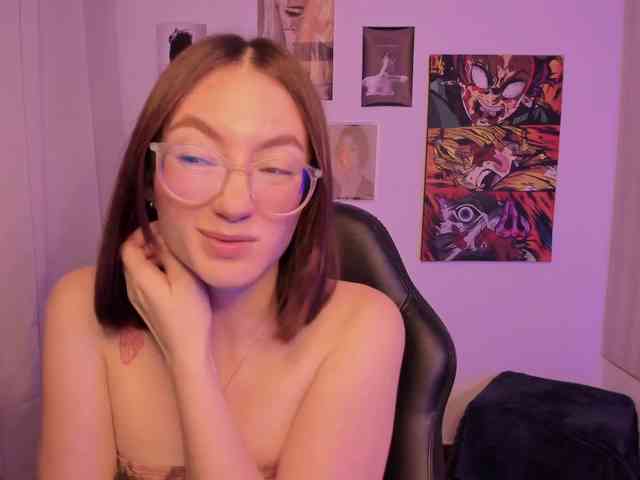haannathompsoon webcam