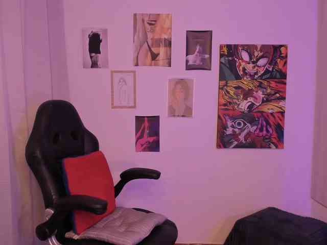 haannathompsoon webcam