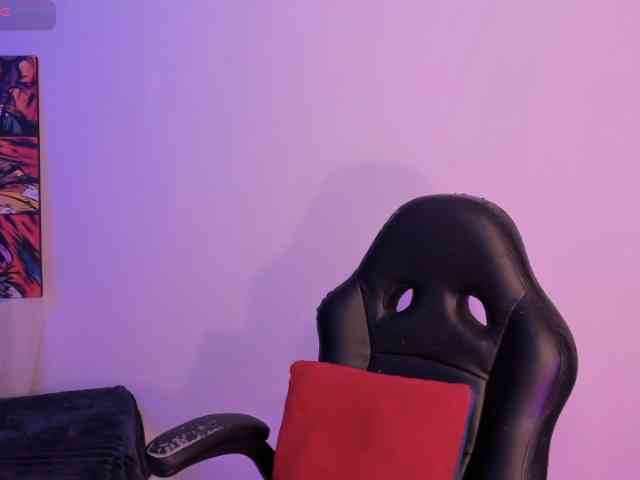 Haannathompsoon's live stream