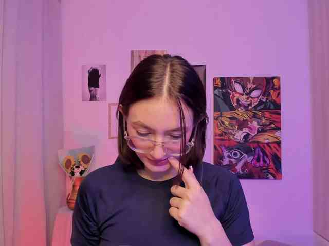 haannathompsoon webcam