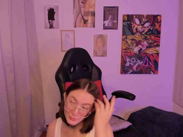 haannathompsoon webcam