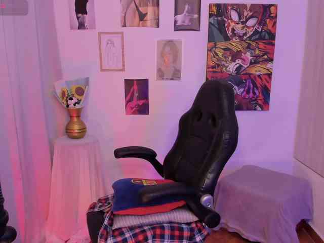 haannathompsoon webcam