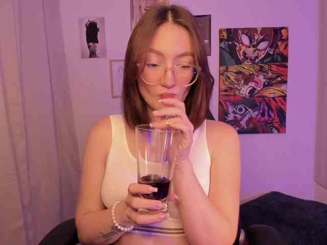 haannathompsoon webcam