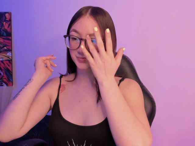 haannathompsoon webcam