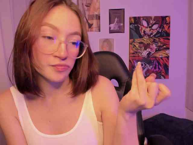 haannathompsoon webcam