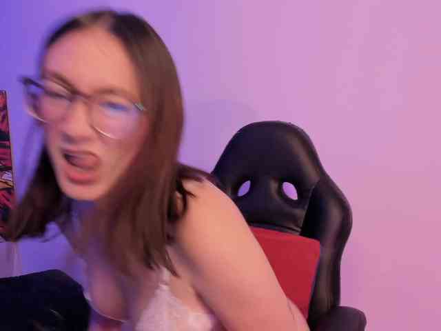 haannathompsoon webcam