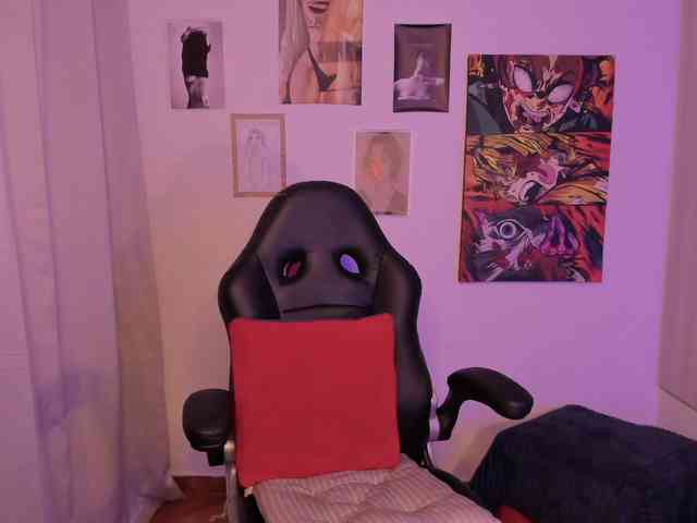 haannathompsoon webcam
