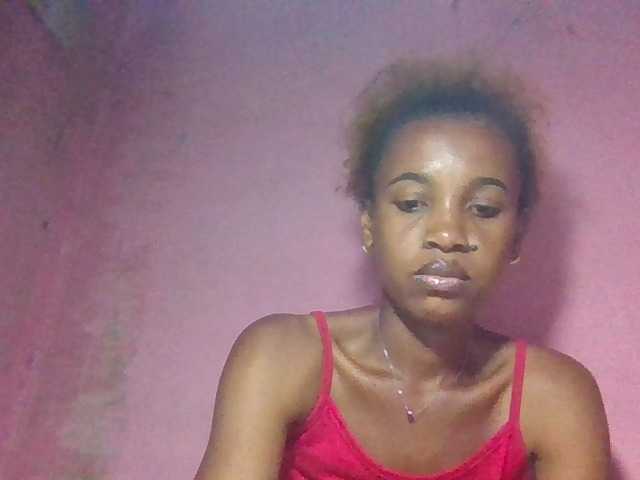 lindablonde live cam on BongaCams