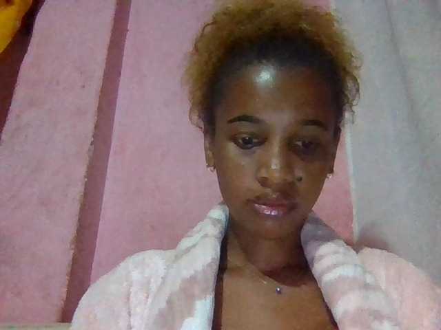 lindablonde live cam on BongaCams