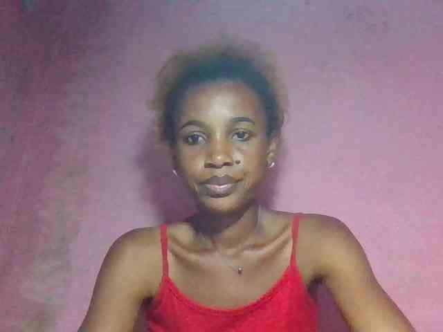 lindablonde webcam