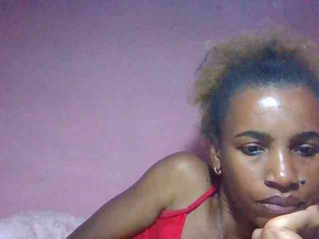 lindablonde webcam