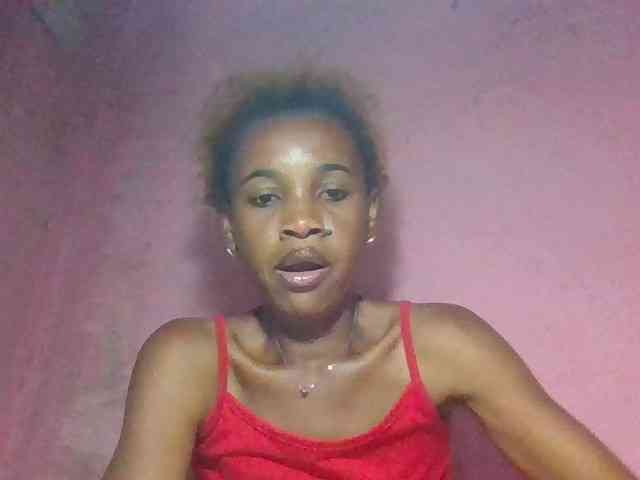 lindablonde webcam