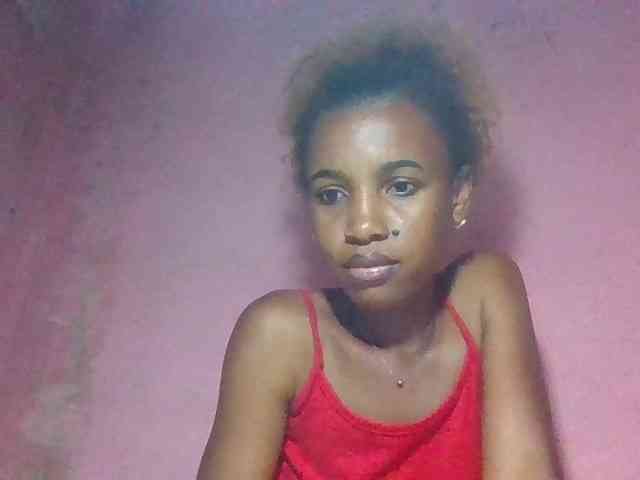 lindablonde webcam
