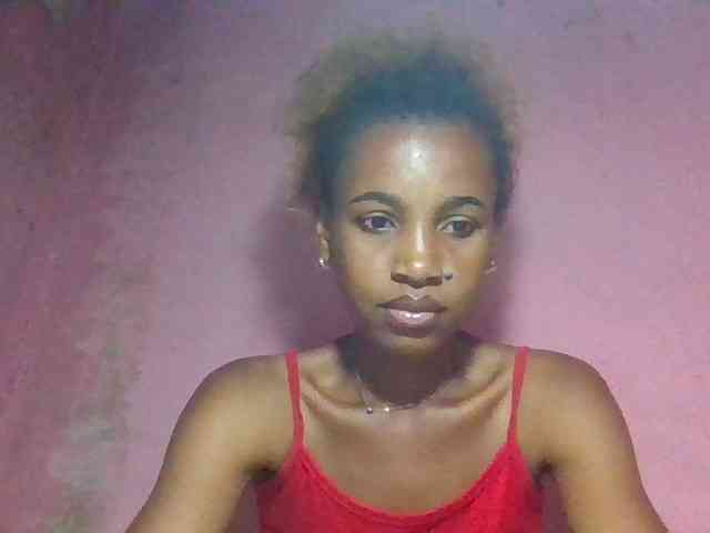 lindablonde webcam