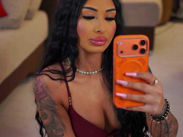 YanaRamirez