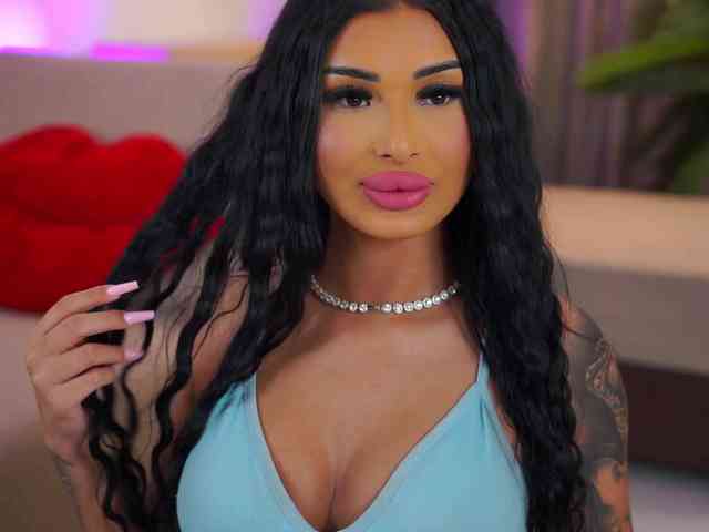 YanaRamirez