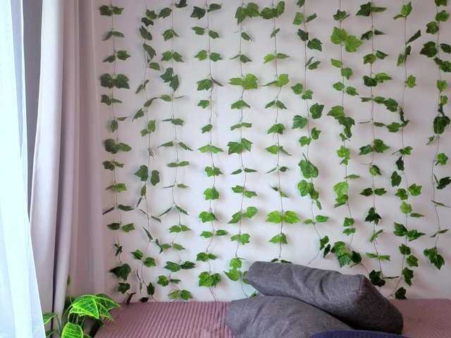 MonikaFoxys Live Cam on BongaCams