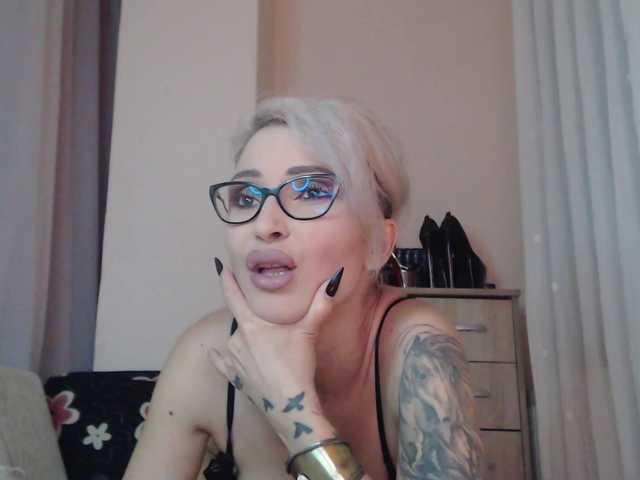 JADAPink live cam on BongaCams