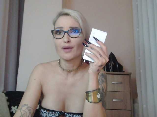 JADAPink live cam on BongaCams
