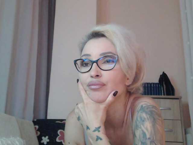 JADAPink live cam on BongaCams