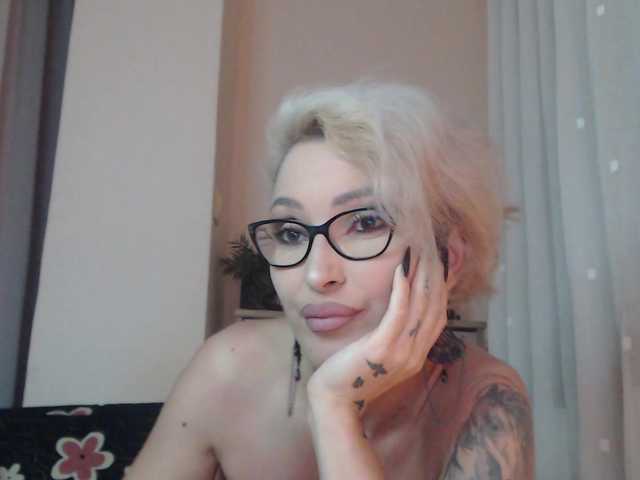JADAPink live cam on BongaCams
