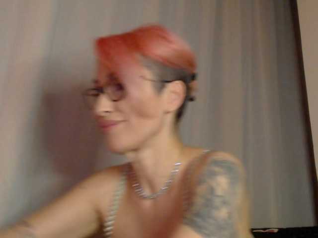 JADAPink live cam on BongaCams