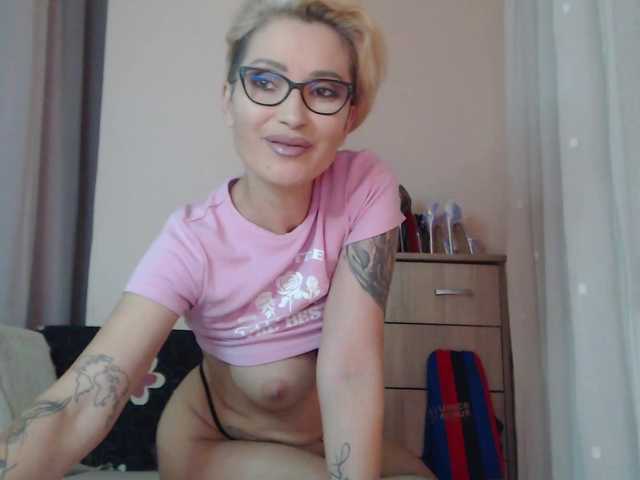 JADAPink live cam on BongaCams