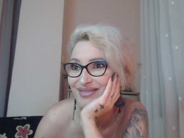 JADAPink live cam on BongaCams