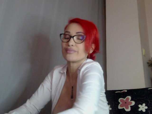 JADAPink live cam preview