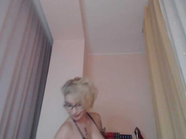 JADAPink live cam on BongaCams
