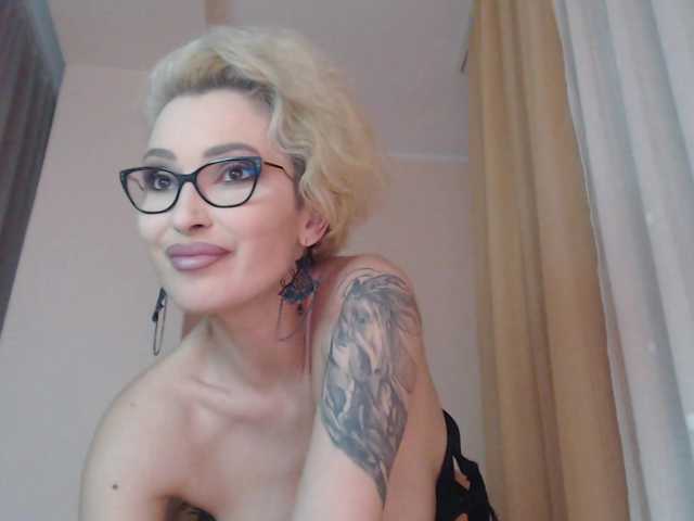 JADAPink live cam on BongaCams