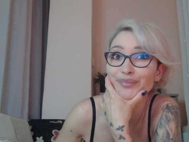 JADAPink live cam on BongaCams