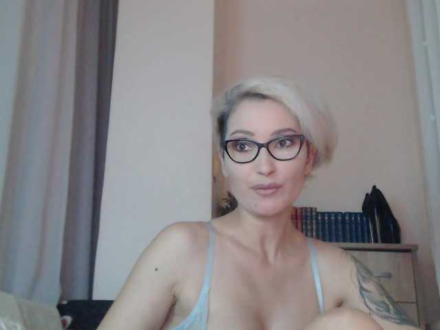 JADAPink live cam on BongaCams