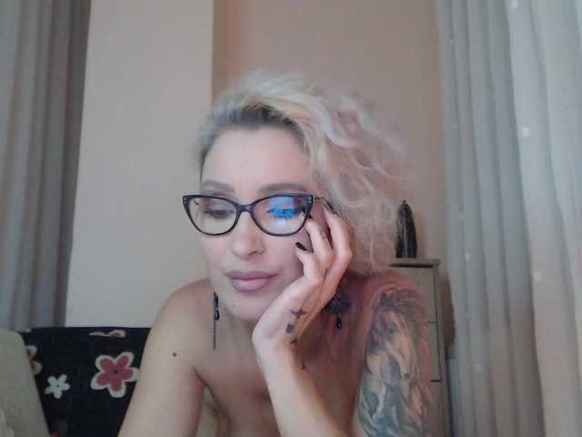 JADAPink live cam on BongaCams