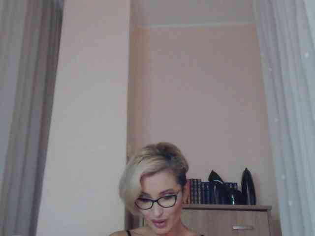 JADAPink webcam