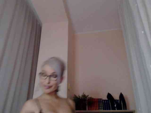 JADAPink webcam