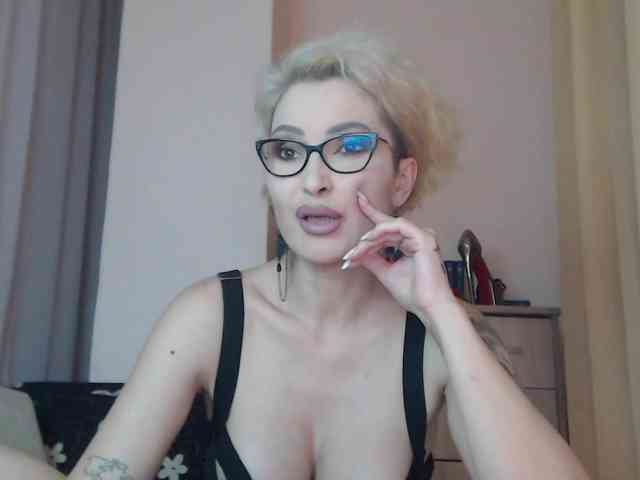JADAPink webcam