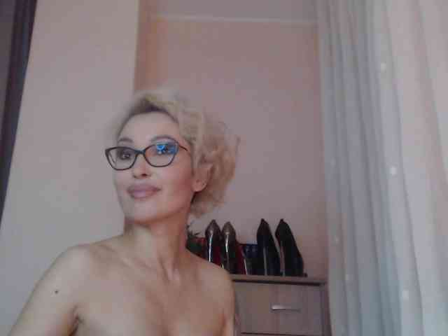 JADAPink webcam