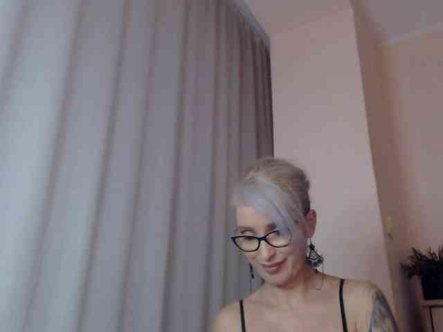 JADAPink webcam