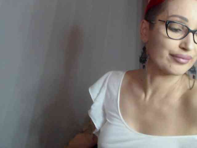 JADAPink webcam