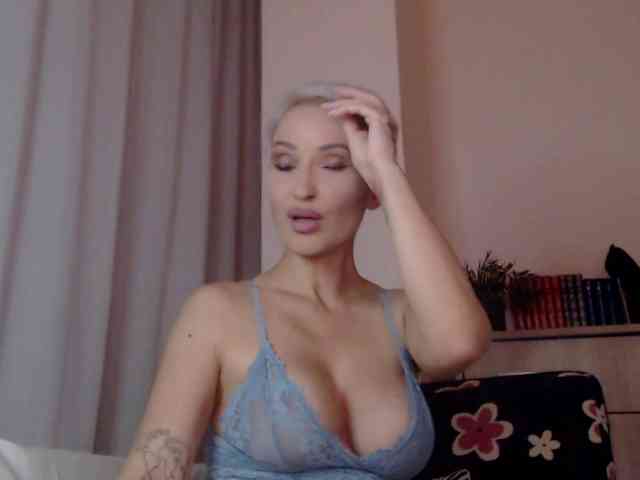 JADAPink webcam
