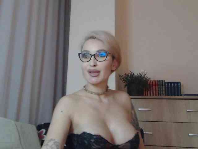 JADAPink webcam